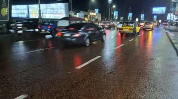 تواصل هطول الأمطار متفاوتة الشدة وسط استمرار حالة الطقس السيء بالإسكندرية